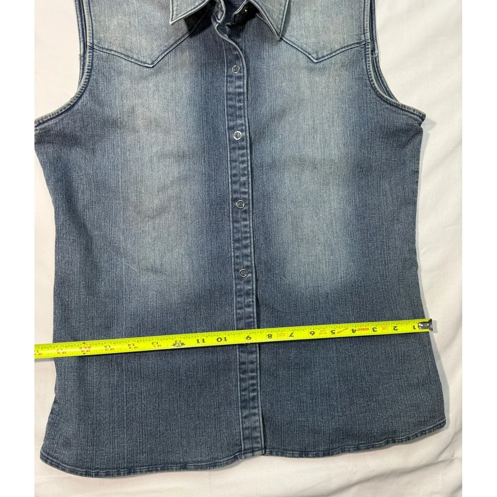 Polo Jeans Co. Ralph Lauren Women's Denim Sleeveless Western Shirt – Medium